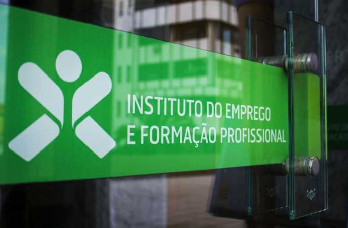 emprego em Portugal - nacionalidade portuguesa
