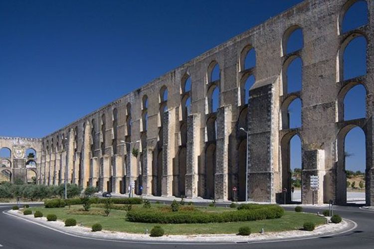 Aqueduto de Amoreira em Elvas