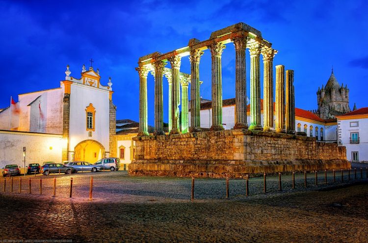 evora Portugal