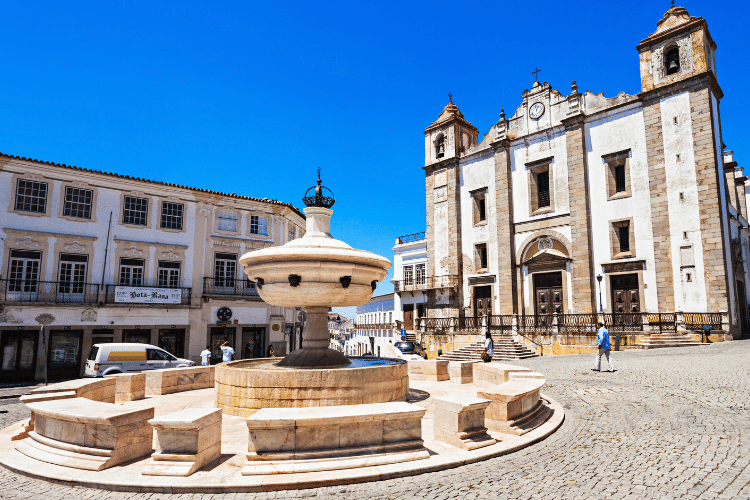 Praça do Giraldo