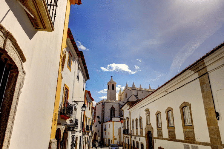 Distâncias entre Lisboa e outras cidades portuguesas (e como chegar)