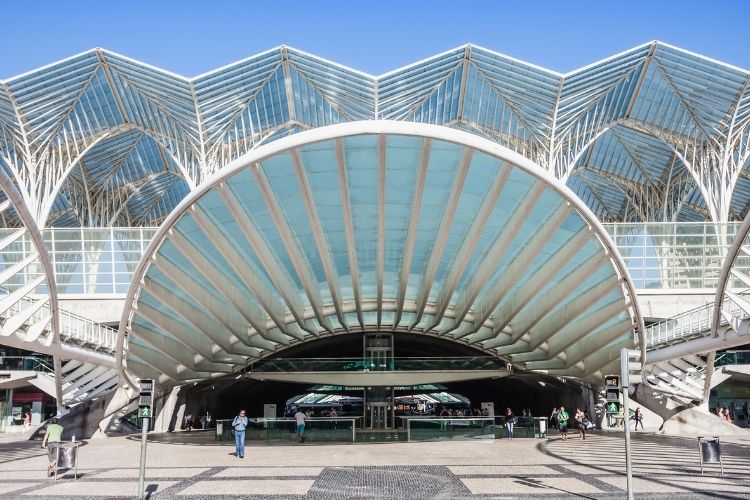 Estações de trem em Portugal - Oriente