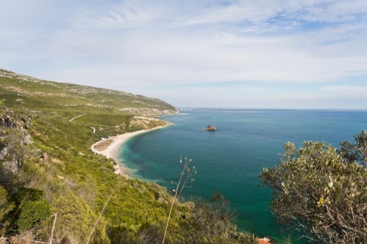 serra da arrábida em setúbal portugal