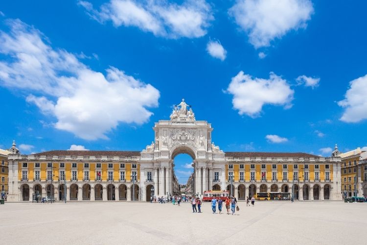 Autorização de residência para brasileiros em Portugal