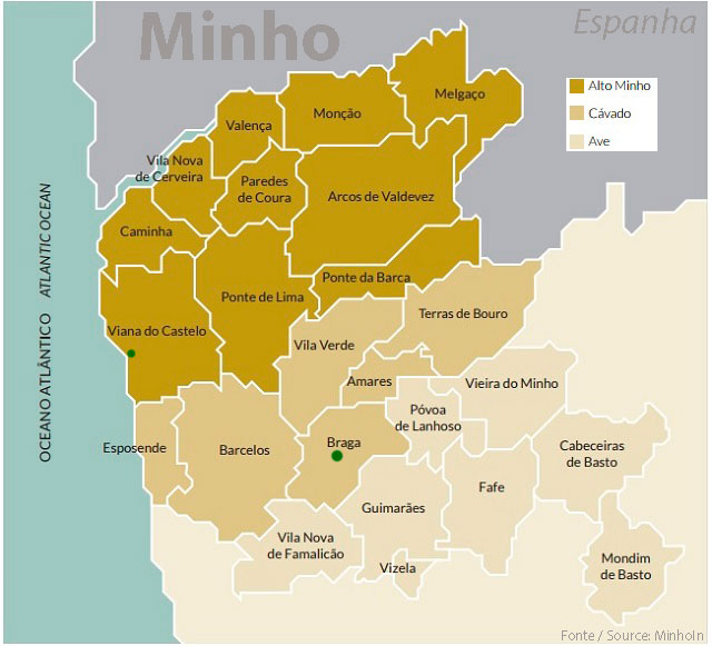 Mapa político de alta qualidade de espanha e portugal com fronteiras das  regiões ou províncias