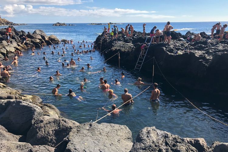 Piscinas termais da Ferraria