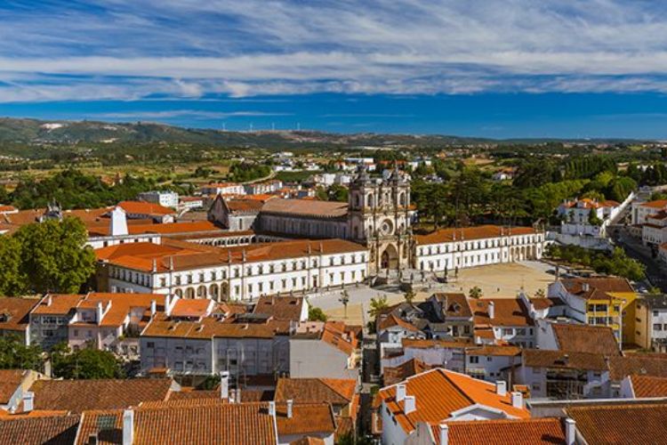 Como é morar em Alcobaça em Portugal, mosteiro